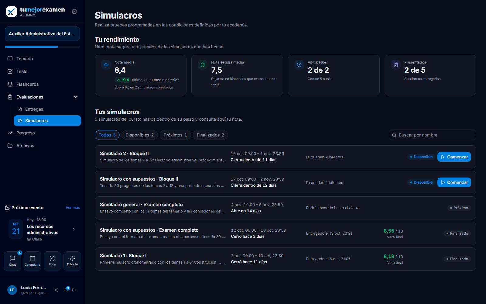 Simulacros del alumno con nota media, nota segura media, aprobados y el estado de cada simulacro: disponible, próximo o finalizado